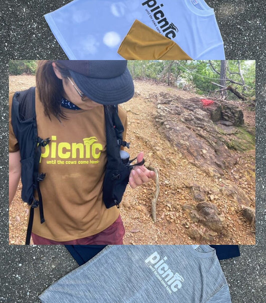 PICNIC Tシャツ